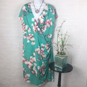 Roz & Ali Floral Dress